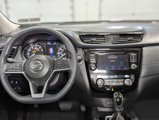 Used 2018 Nissan Rogue SV image 5