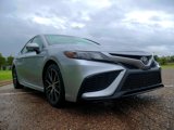 Used 2023 Toyota Camry SE image 3