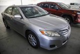 Used 2010 Toyota Camry LE image 2