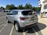 Used 2022 Jeep Compass Latitude w/ Convenience Group image 5