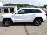 Used 2019 Jeep Grand Cherokee Limited w/ Luxury Group II image 2