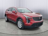 Certified 2022 Cadillac XT4 Luxury w/ Cold Weather Package image 2