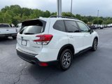 Used 2022 Subaru Forester Premium image 4