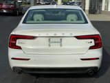 Used 2019 Volvo S60 T6 Momentum image 3