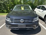 Used 2020 Volkswagen Tiguan SEL w/ 3rd Row Seat Package image 2