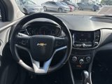 Used 2020 Chevrolet Trax LT w/ LT Convenience Package image 5