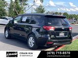 Used 2017 Kia Sedona LX w/ LX Essentials Premium Package image 3