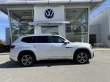 Certified 2019 Volkswagen Atlas SE w/ Towing Package image 2
