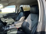 Used 2022 Ford Edge Titanium image 4