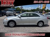 Used 2012 Toyota Camry image 2