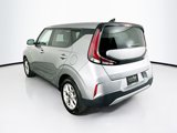 Used 2023 Kia Soul LX w/ LX Technology Package image 5