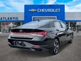 Used 2023 Hyundai Elantra Limited w/ Preferred Accessory Package image 5