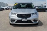 Used 2023 Chrysler Pacifica Touring-L image 2