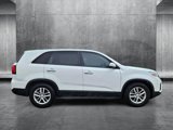 Used 2014 Kia Sorento LX image 4