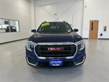 Certified 2022 GMC Terrain SLE w/ Driver Convenience Package image 3