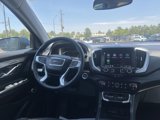 Used 2024 GMC Terrain SLT image 3
