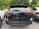 Used 2022 Toyota Highlander XLE image 6
