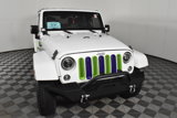 Used 2015 Jeep Wrangler Unlimited Sahara image 3
