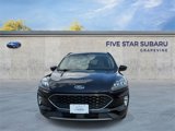 Used 2020 Ford Escape Titanium image 3
