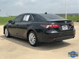Used 2022 Toyota Camry LE image 5