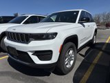 New 2025 Jeep Grand Cherokee Laredo image 2