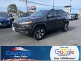 Used 2017 Jeep Cherokee Trailhawk w/ Comfort/Convenience Group image 4