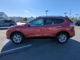Used 2016 Nissan Rogue SV w/ SV Premium Package image 6