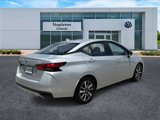 Used 2022 Nissan Versa SV image 5