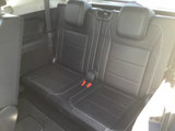 Used 2021 Volkswagen Tiguan SE image 6