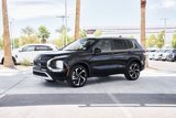Used 2024 Mitsubishi Outlander SE image 4