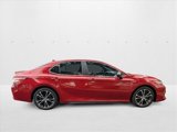 Used 2020 Toyota Camry SE image 4