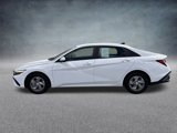 Used 2024 Hyundai Elantra SE image 3