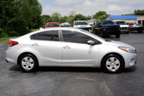 Used 2017 Kia Forte LX image 3