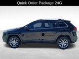 Used 2018 Jeep Cherokee Limited image 2