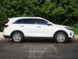Used 2020 Kia Sorento LX w/ LX I4 Convenience Package image 2