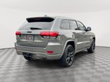 Used 2019 Jeep Grand Cherokee Altitude image 4