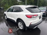 Used 2020 Ford Escape SE image 5