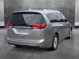 Certified 2018 Chrysler Pacifica Touring-L image 5