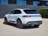 Used 2024 Porsche Macan image 3