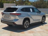 Used 2022 Toyota Highlander XLE image 5