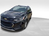 Certified 2022 Chevrolet Trax LT w/ LT Convenience Package image 3