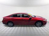 Used 2024 Hyundai Elantra SEL image 4