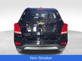 Used 2020 Chevrolet Trax LT w/ LT Convenience Package image 4