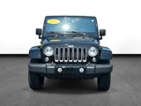 Used 2016 Jeep Wrangler Unlimited Sahara image 2