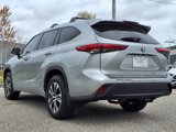 Used 2020 Toyota Highlander XLE image 6
