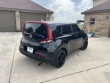 Used 2020 Kia Soul LX image 5