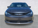 Used 2022 Chrysler Voyager LX image 2