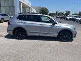 Used 2022 Volkswagen Tiguan SE R-Line image 4
