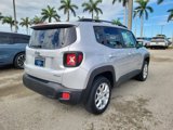 Used 2017 Jeep Renegade Latitude w/ Cold Weather Group image 4