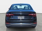 Used 2022 Volkswagen Jetta SE w/ Panoramic Sunroof Package image 4